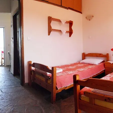 Aris * Agia Paraskevi (Kassandra)