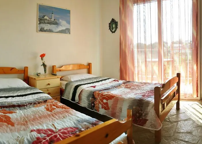 Apartman Aris Ajía Paraszkeví